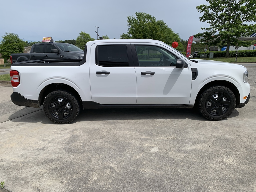 Used 2023 Ford Maverick XL