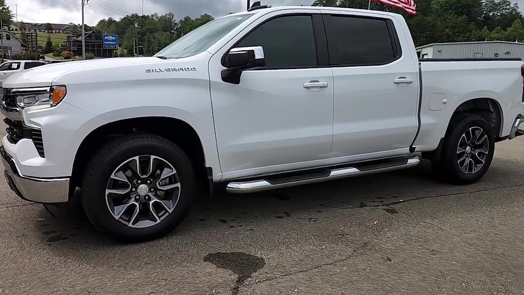 Used 2022 Chevrolet Silverado 1500 LT Truck