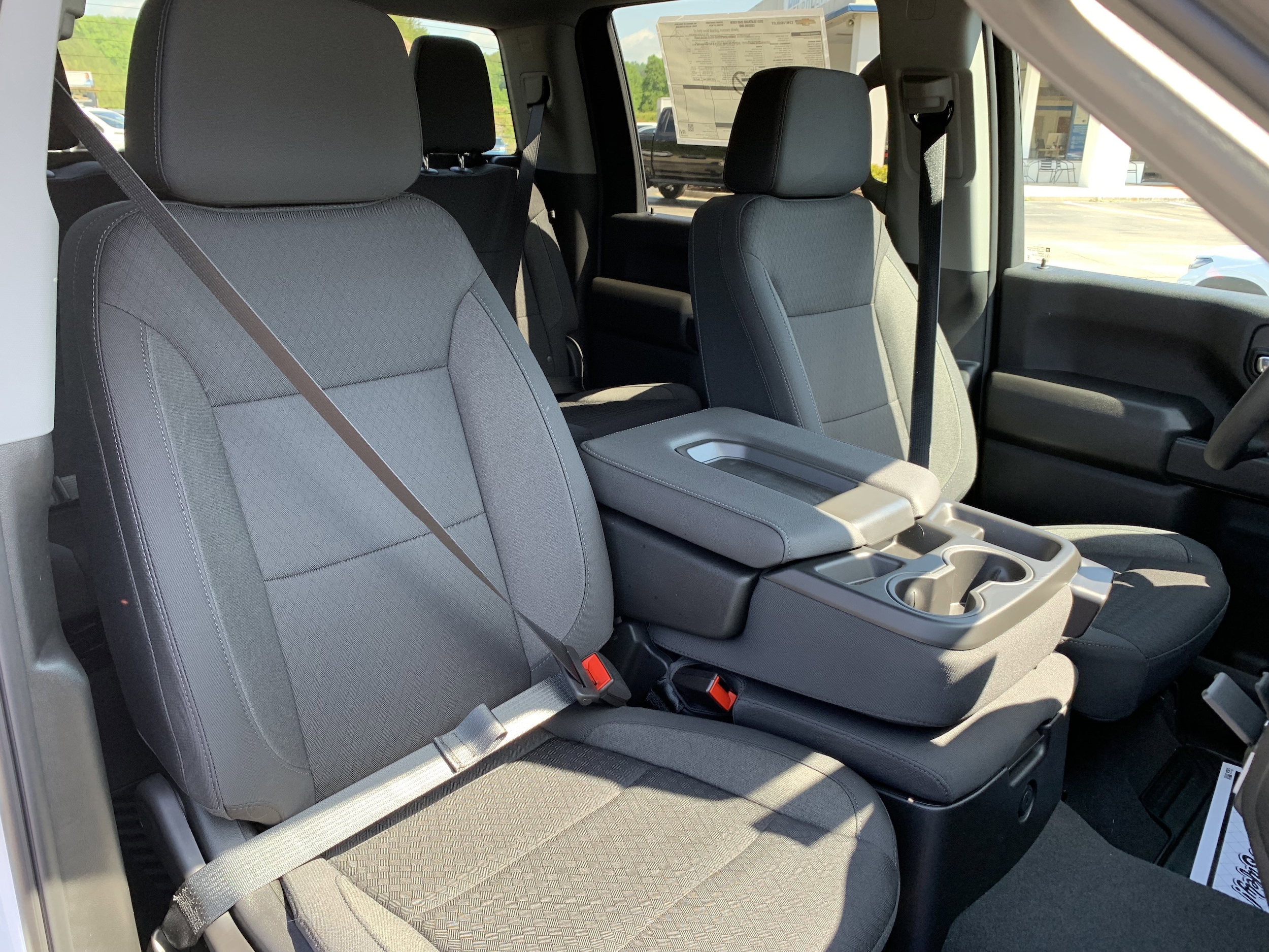 2025 Chevrolet Silverado 2500 HD Custom - Photo 21