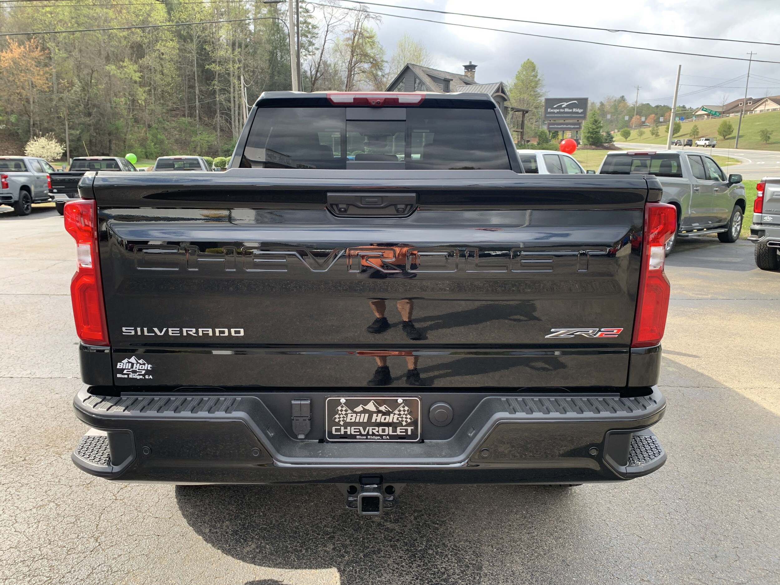 2025 Chevrolet Silverado 1500 ZR2 photo 3