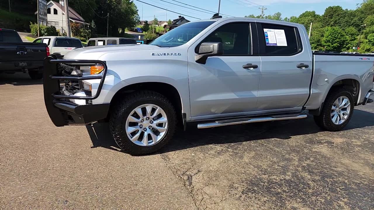 2022 Chevrolet Silverado 1500 Custom photo 4