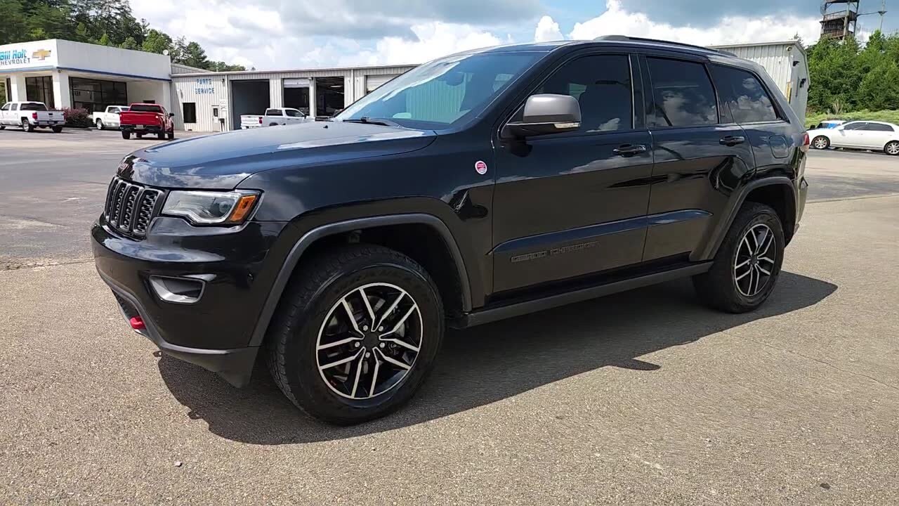 2019 Jeep Grand Cherokee Trailhawk photo 4