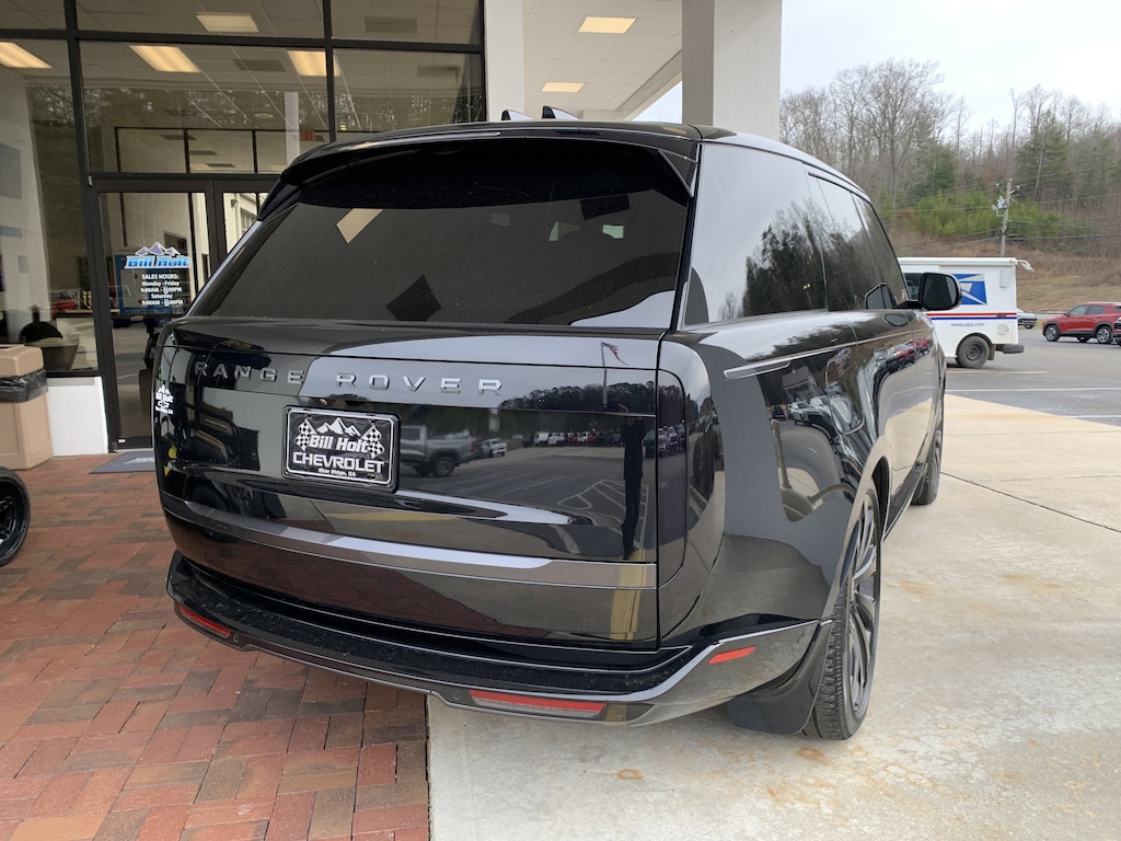 Used 2025 Land Rover Range Rover Autobiography
