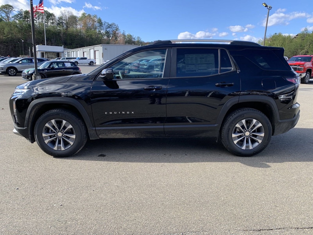New 2025 Chevrolet Equinox LT SUV