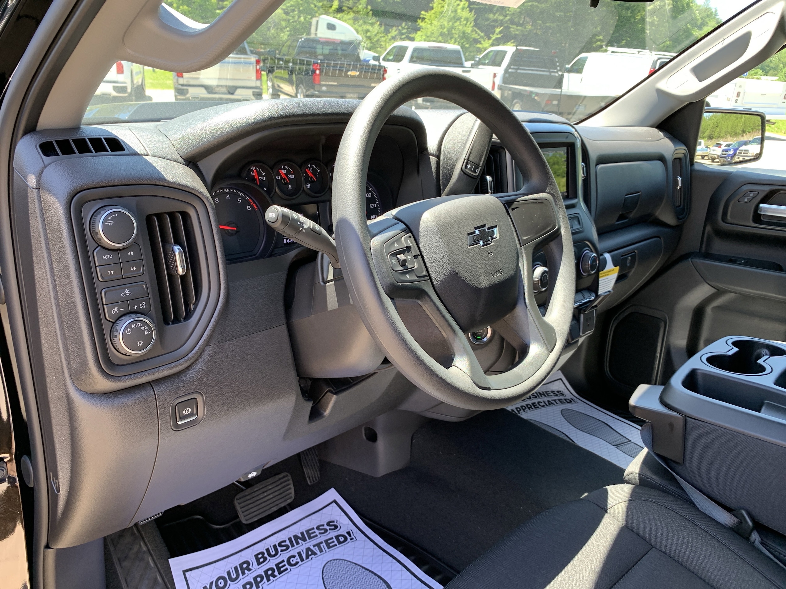 2026 Chevrolet Silverado 1500 Custom Trail Boss - Photo 10