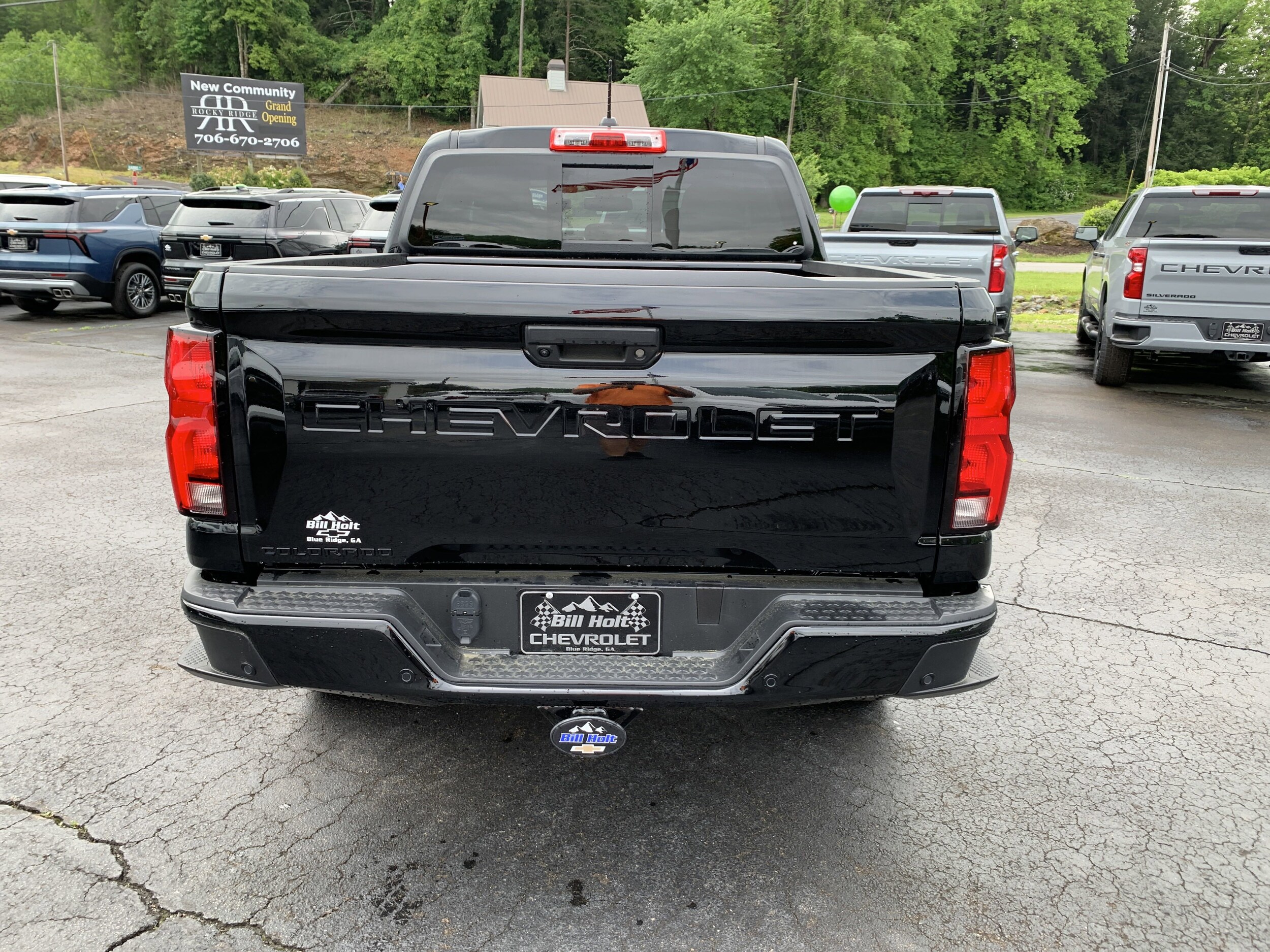 2024 Chevrolet Colorado Z71 photo 3