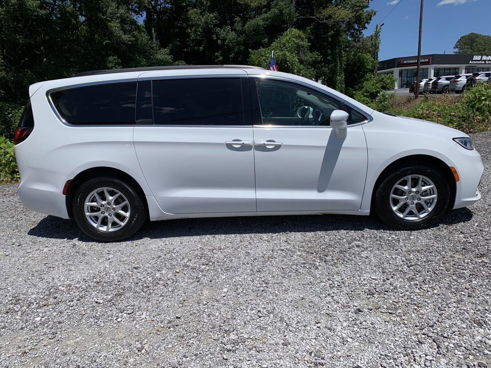 Used 2022 Chrysler Pacifica Touring L with VIN 2C4RC1BG8NR147324 for sale in Canton, GA