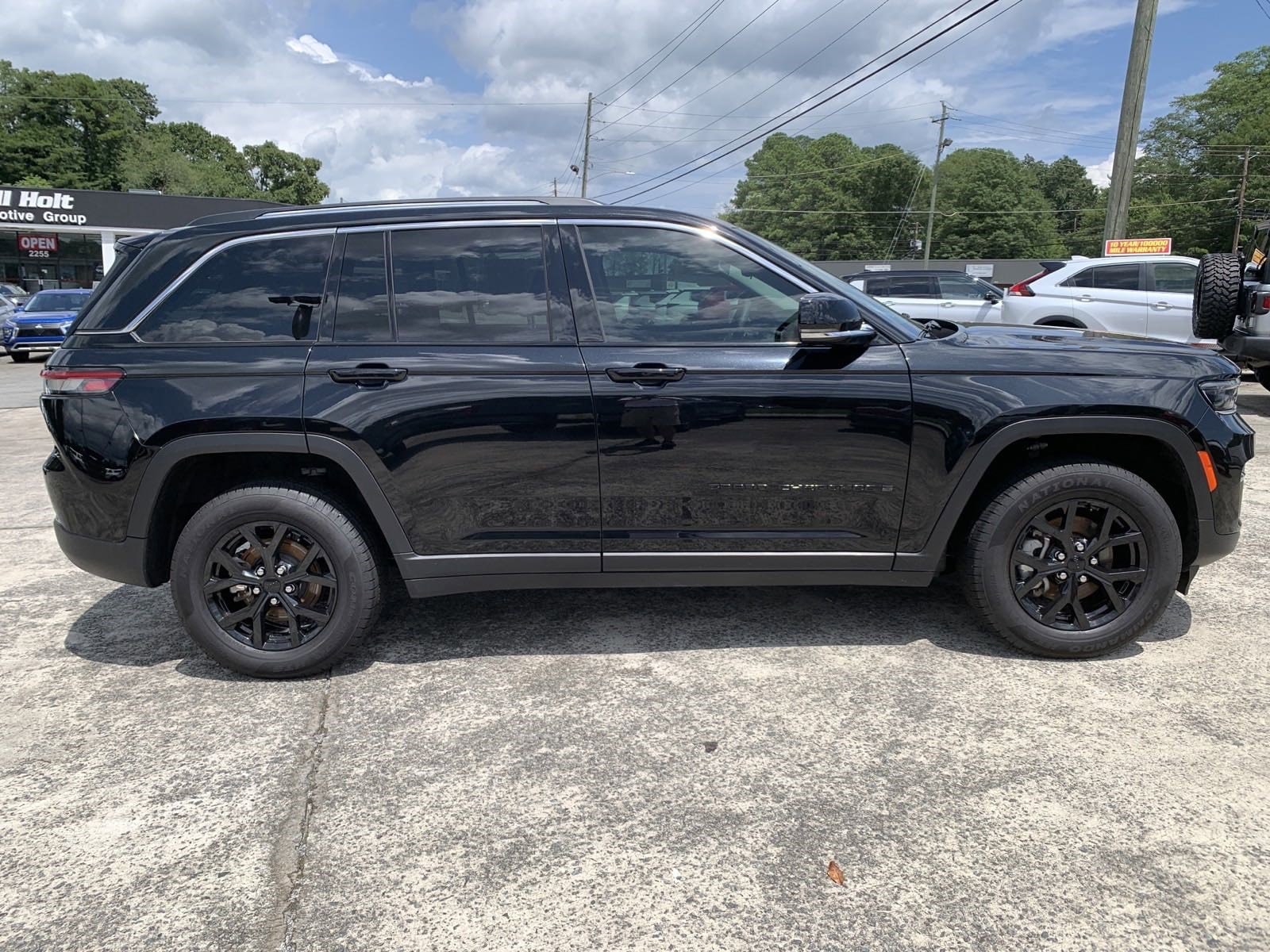 Used 2023 Jeep Grand Cherokee Limited with VIN 1C4RJGBGXPC502742 for sale in Canton, GA