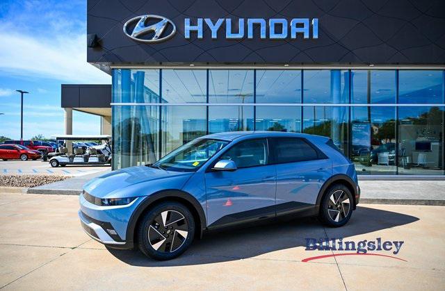 2026 Hyundai IONIQ 5 SE's photo