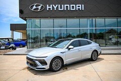 2025 Hyundai Sonata Hybrid Limited Sedan