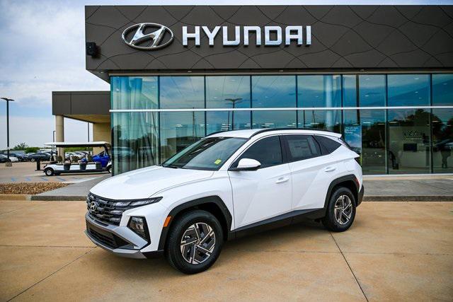 2025 Hyundai Tucson Hybrid SUV 
