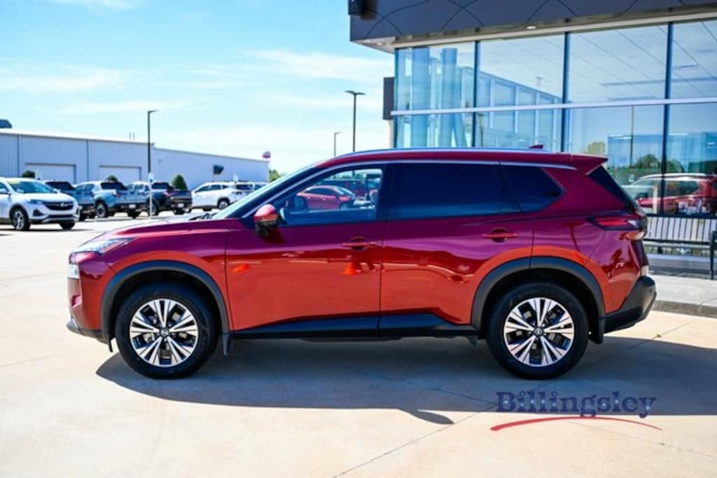 Used 2021 Nissan Rogue SV SUV