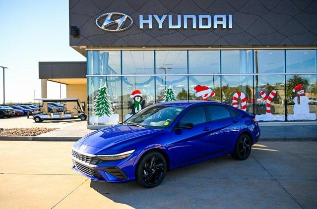 2026 Hyundai Elantra Blue's photo