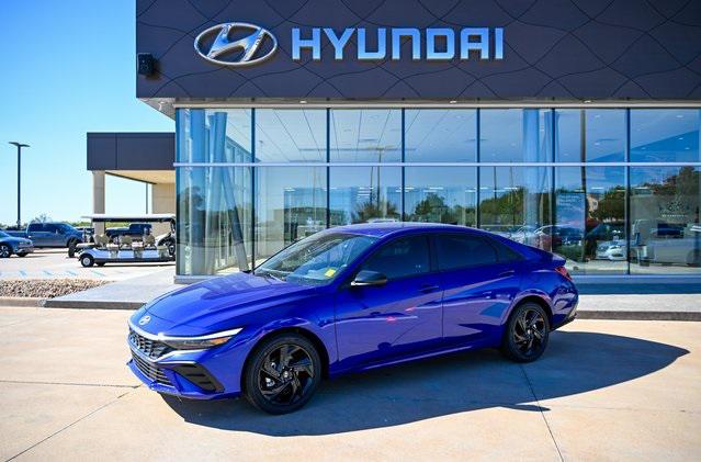 2026 Hyundai Elantra Blue's photo
