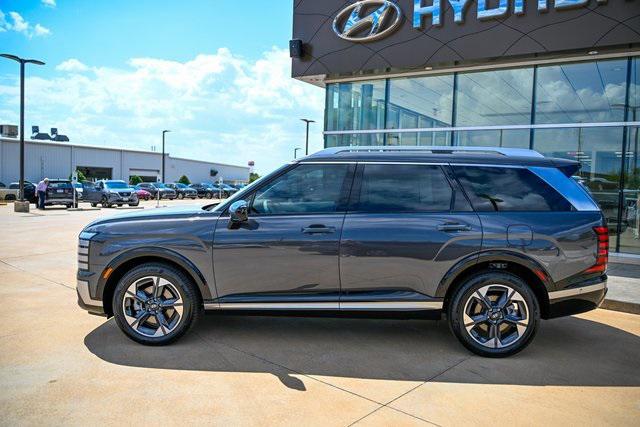 2026 Hyundai Palisade Limited photo 2