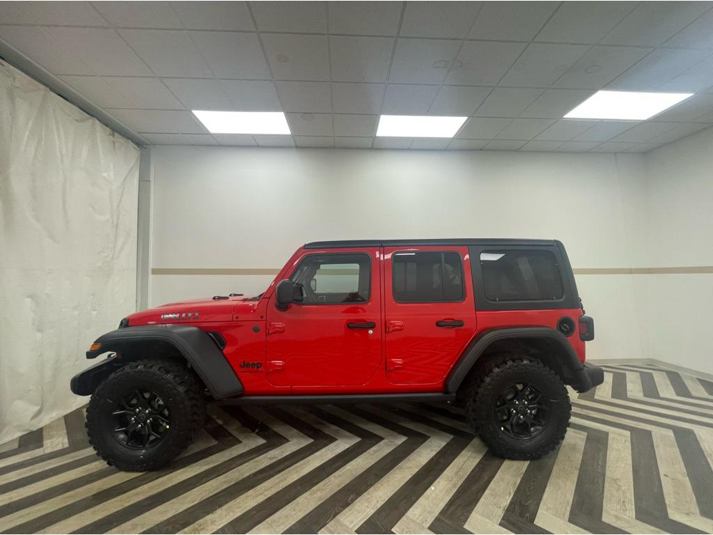 2025 Jeep Wrangler Willys photo 2
