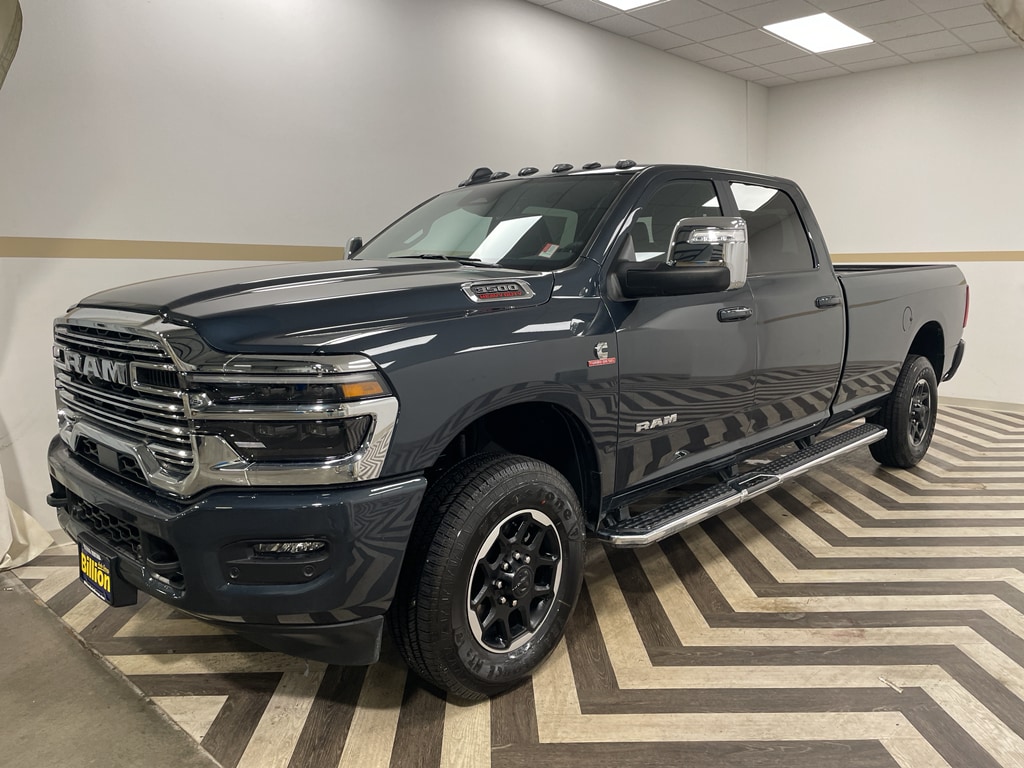 New 2026 Ram 3500 LARAMIE CREW CAB 4X4 8' BOX Pickup