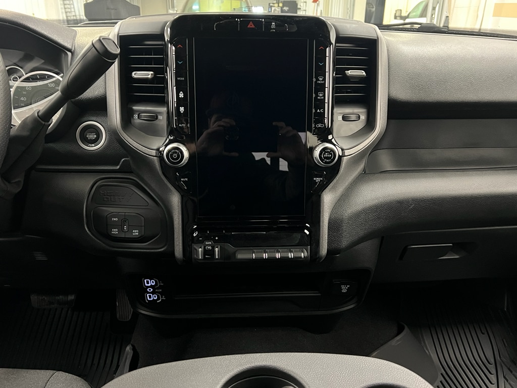 2026 RAM 2500 Tradesman - Photo 9