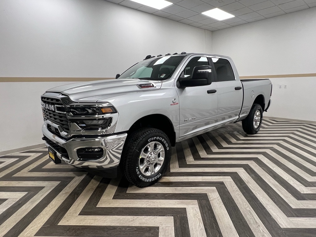 2026 RAM 3500 Big Horn 4X4 Crew Cab SWB's photo