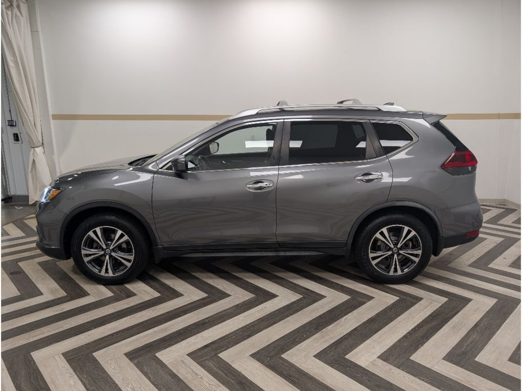 Used 2020 Nissan Rogue SV SUV