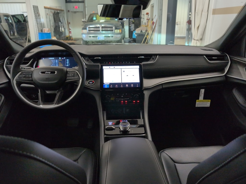 2025 Jeep Grand Cherokee L Limited - Photo 10