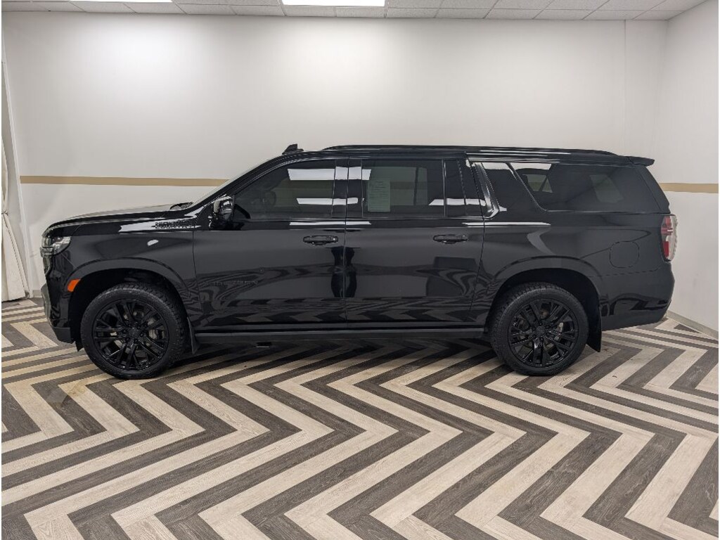 Used 2022 Chevrolet Suburban High Country SUV