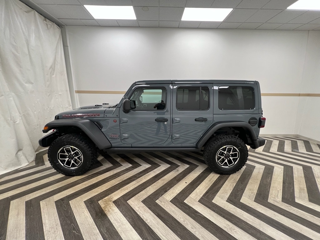 New 2026 Jeep Wrangler 4-DOOR RUBICON Sport Utility