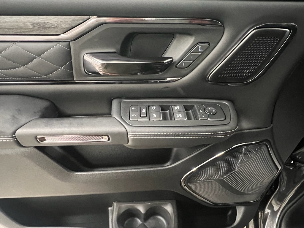 New 2026 Ram 1500 LIMITED CREW CAB 4X4 5'7 BOX Pickup