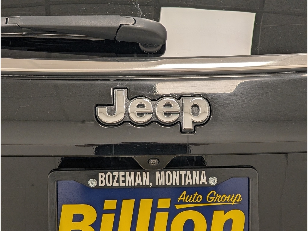 Used 2025 Jeep Compass Limited SUV