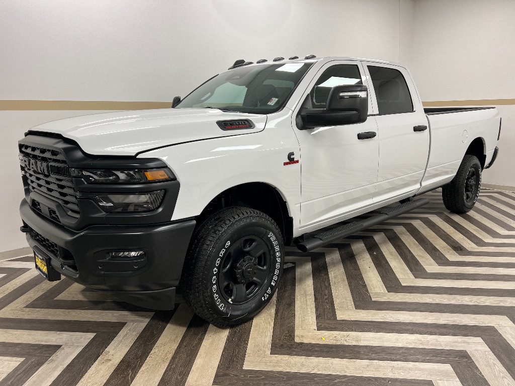 New 2026 Ram 3500 TRADESMAN CREW CAB 4X4 8' BOX Pickup