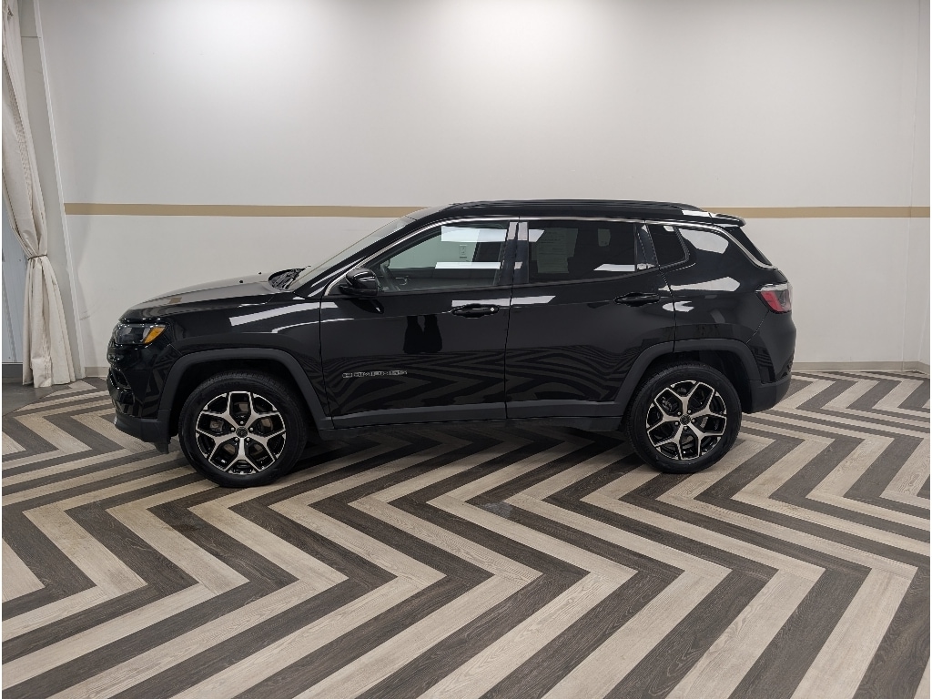 Used 2025 Jeep Compass Limited SUV