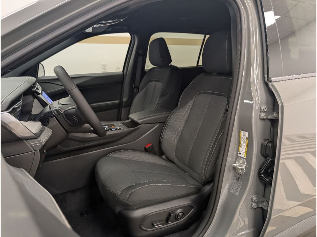New 2026 Jeep Cherokee LAREDO 4X4 Sport Utility