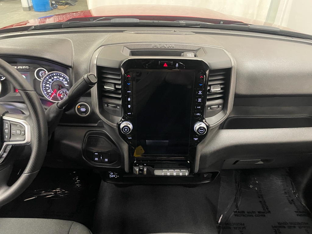 2025 RAM 3500 Tradesman - Photo 8