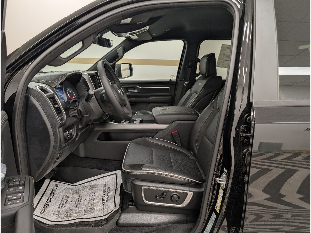 2026 RAM 1500 Laramie - Photo 12