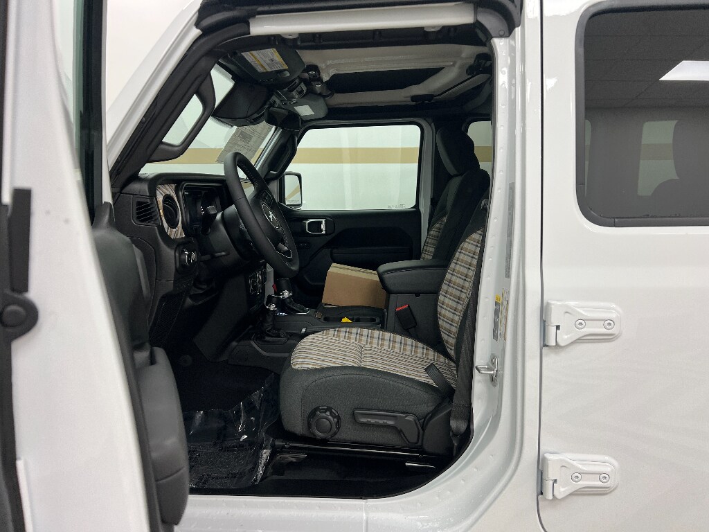 New 2026 Jeep Wrangler 4-DOOR 85TH ANNIVERSARY EDITION Sport Utility