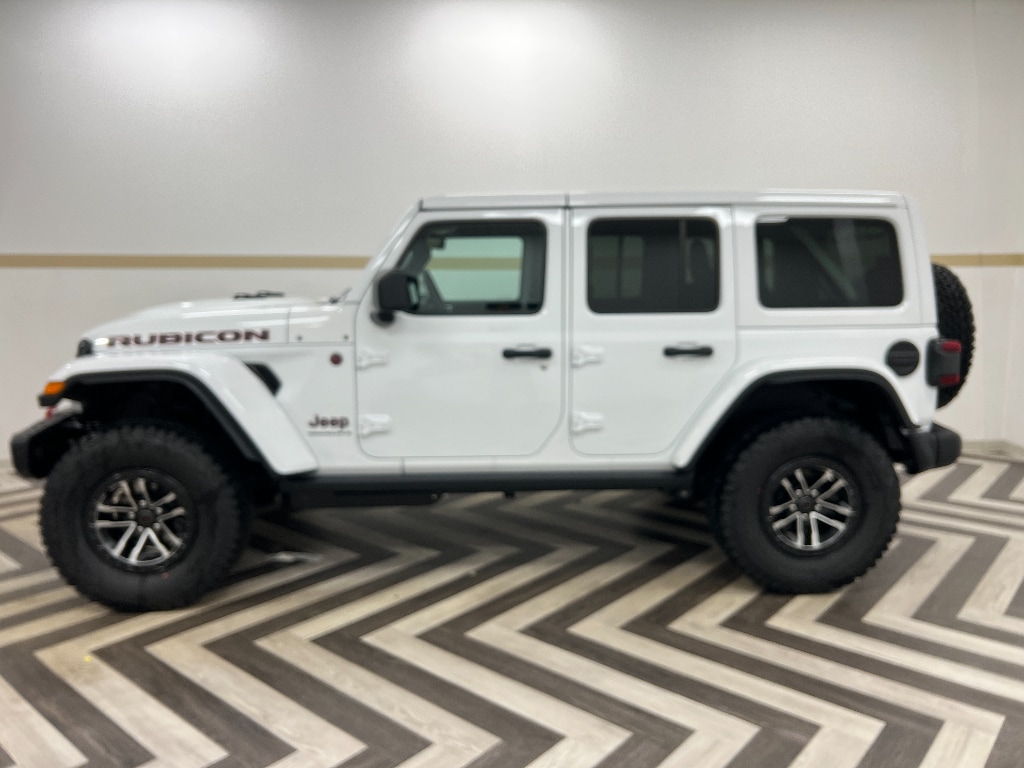 New 2026 Jeep Wrangler 4-DOOR RUBICON X Sport Utility