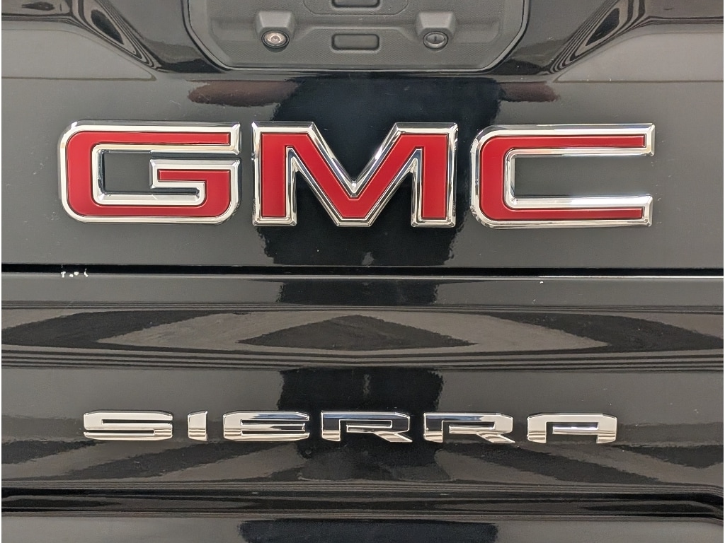 Used 2021 GMC Sierra 2500 HD AT4 Truck Crew Cab