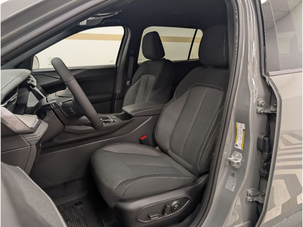 New 2026 Jeep Cherokee LAREDO 4X4 Sport Utility