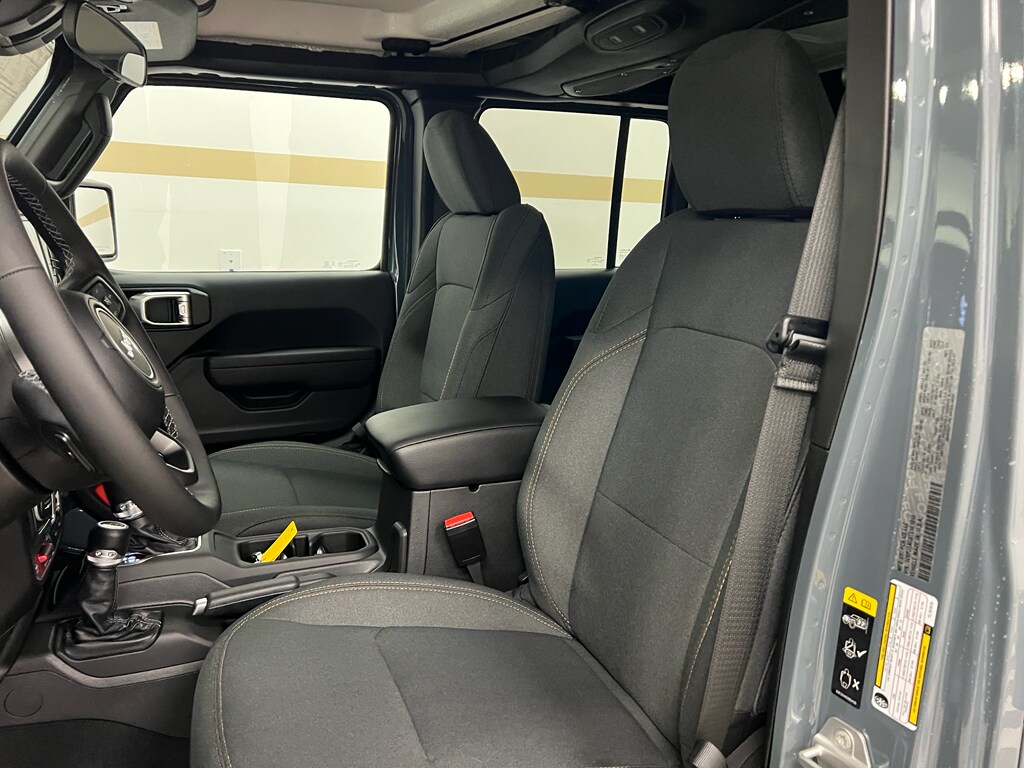 2026 Jeep Gladiator Willys - Photo 6