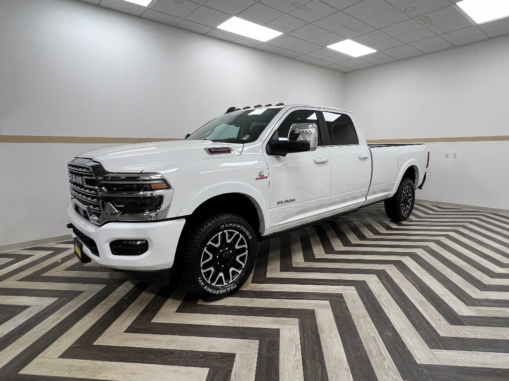 2026 RAM 3500 Limited/Longhorn 4X4 Crew Cab LWB's photo