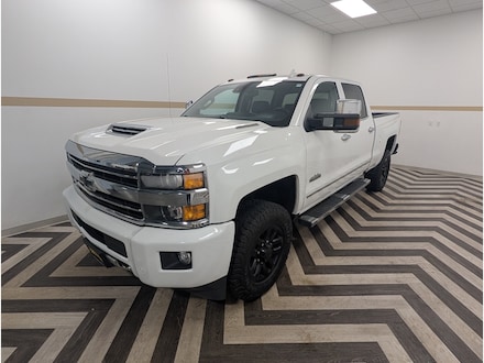 2019 Chevrolet Silverado 2500HD High Country Truck Crew Cab