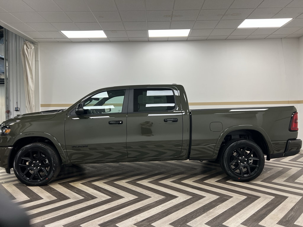 New 2026 Ram 1500 LARAMIE CREW CAB 4X4 6'4 BOX Pickup