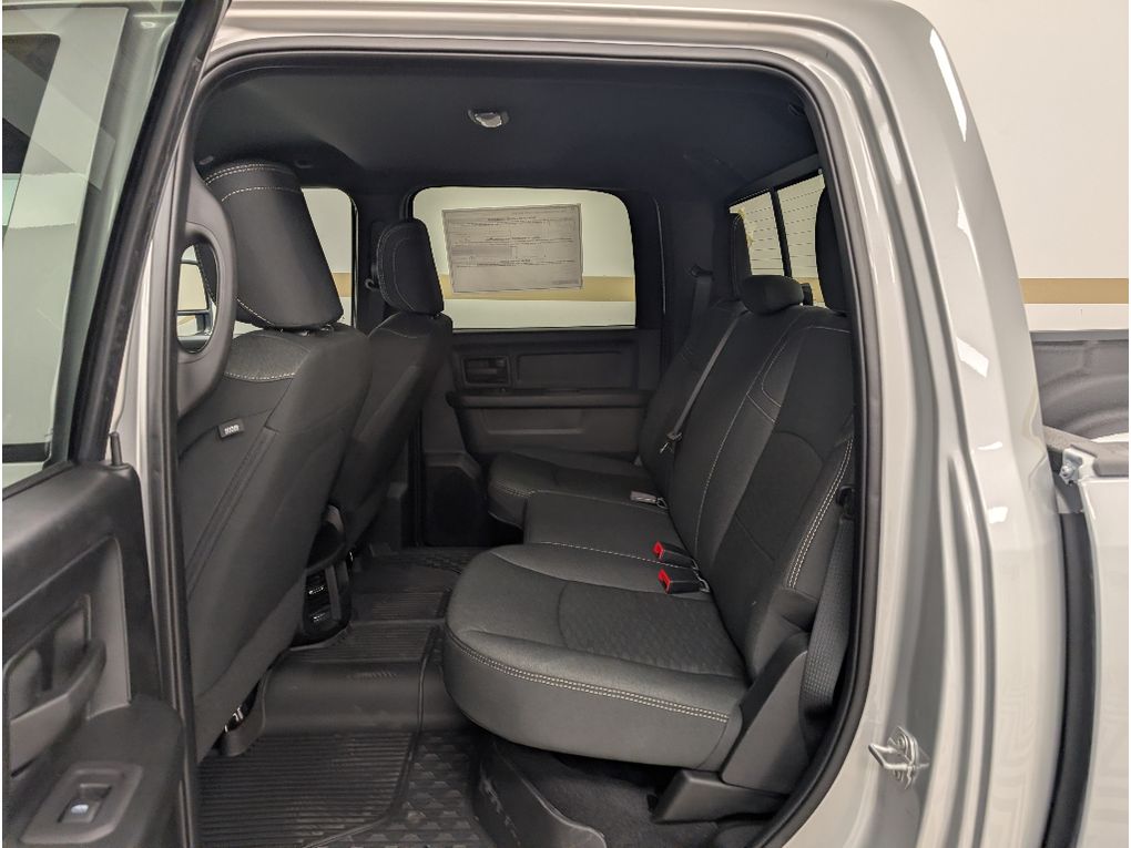 2026 RAM 3500 Tradesman - Photo 11