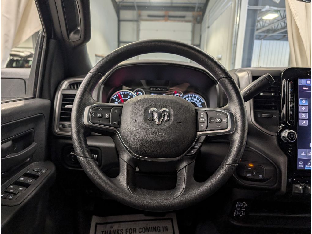 2026 RAM 3500 Tradesman - Photo 9
