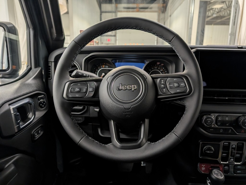 2026 Jeep Gladiator Mojave - Photo 11
