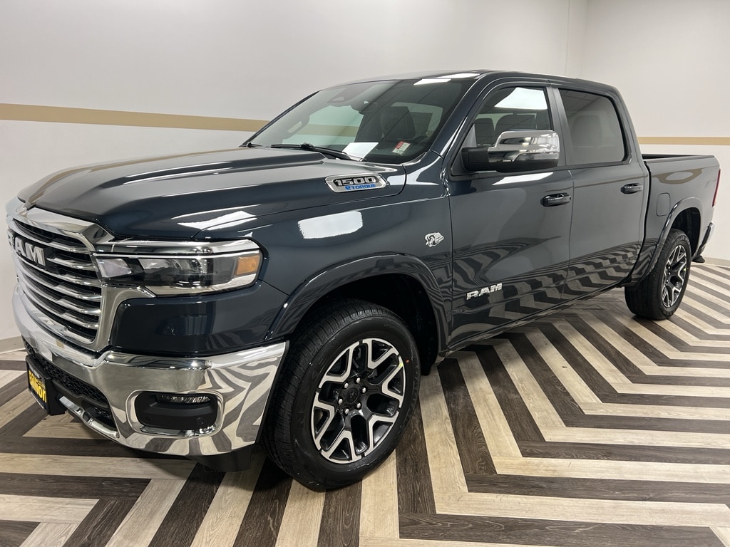 2026 RAM 1500 Laramie 4x4 Crew Cab 5'7's photo