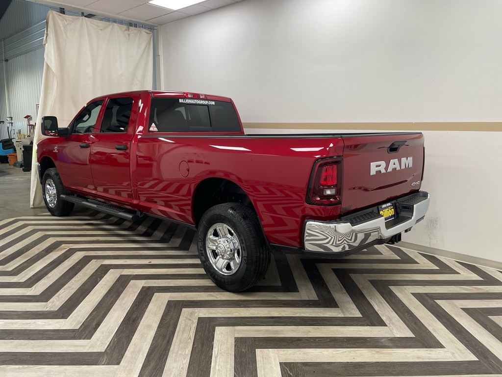 2025 RAM 3500 Tradesman - Photo 13