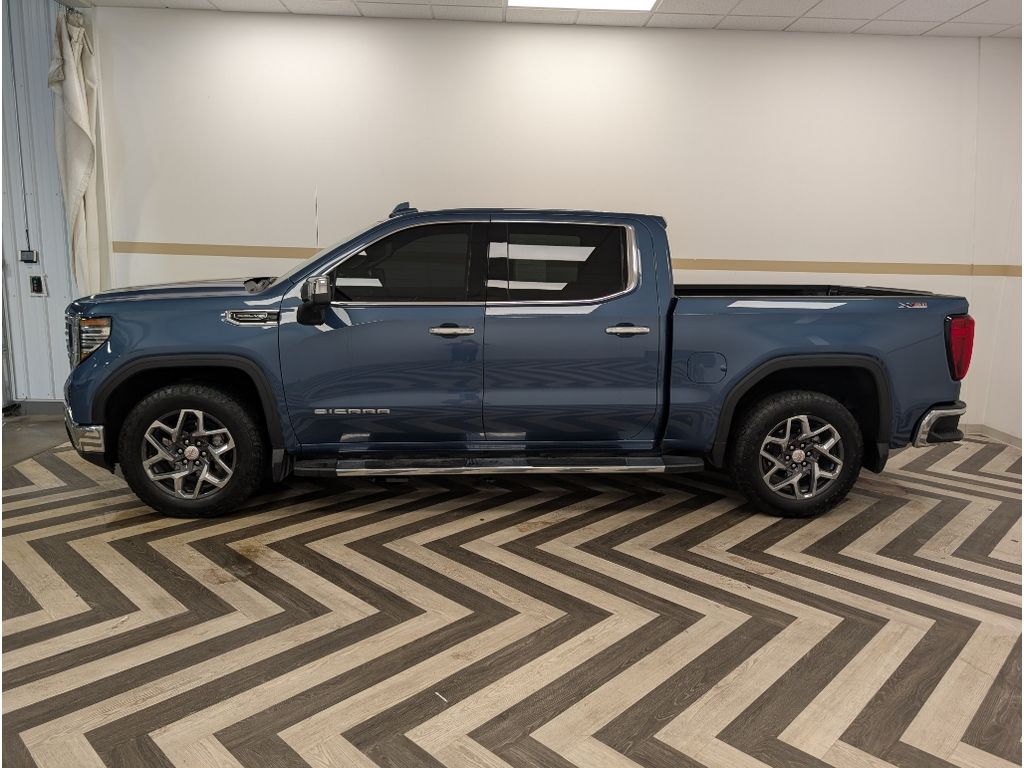 2024 Gmc Sierra 1500 SLT photo 2
