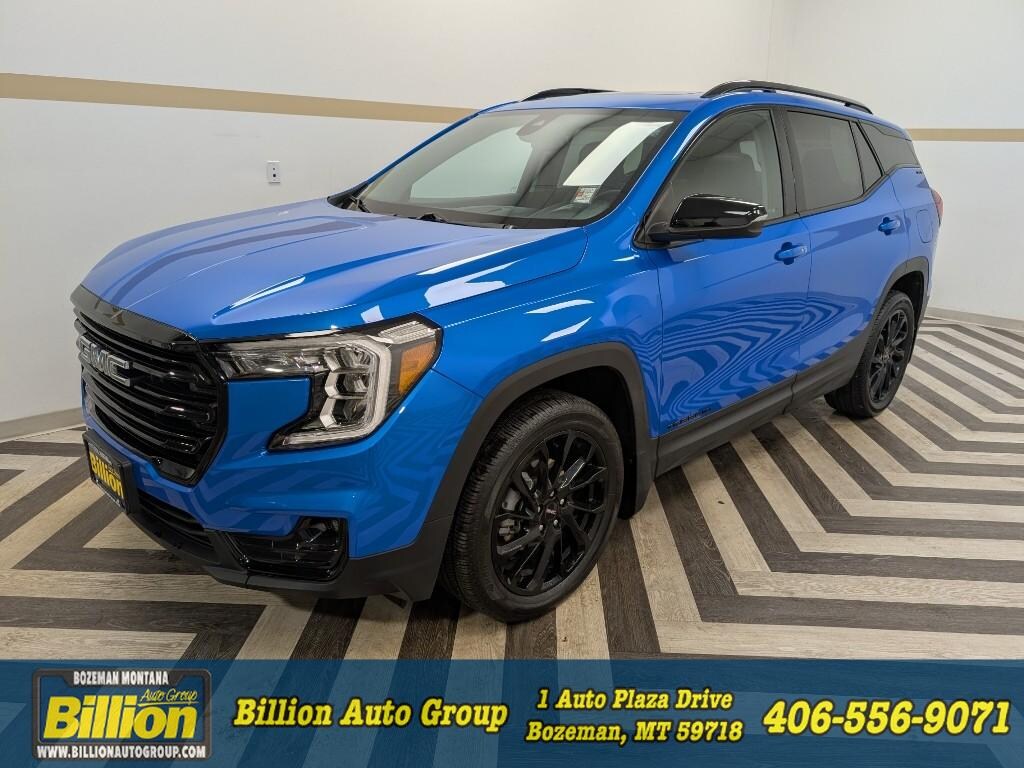 Used 2024 GMC Terrain SLT SUV