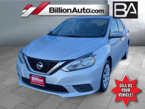 Used 2017 Nissan Sentra SV with VIN 3N1AB7AP3HL698172 for sale in Iowa City, IA